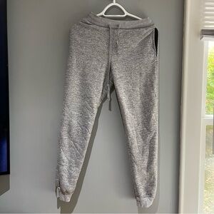 Warm & Cozy lifestyle sweatpants size S